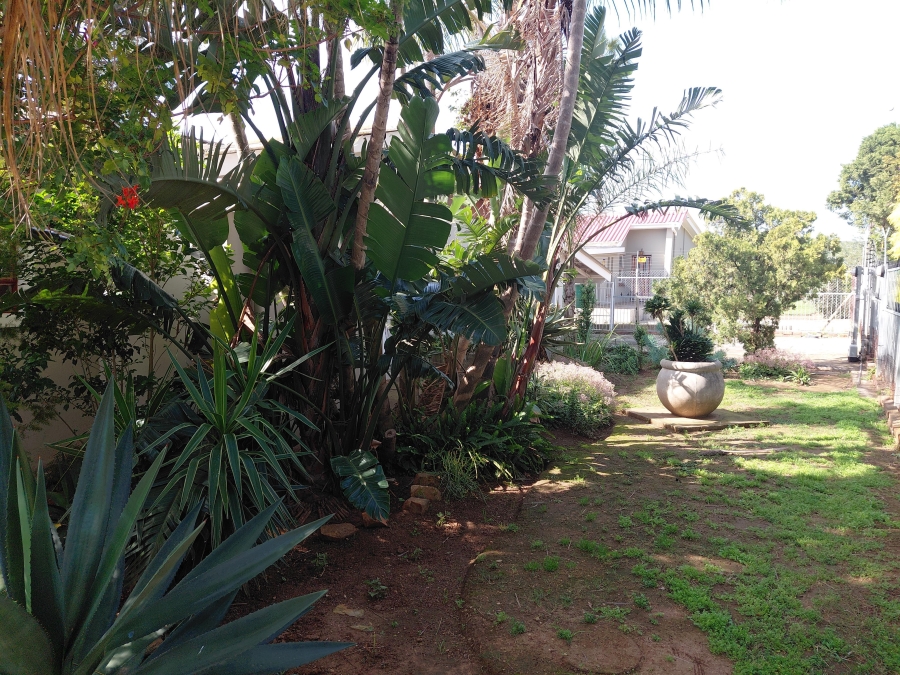4 Bedroom Property for Sale in Bothasrus Eastern Cape